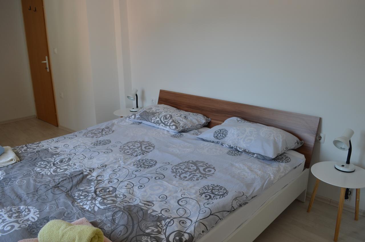 Apartments Petar Draga Bascanska Экстерьер фото