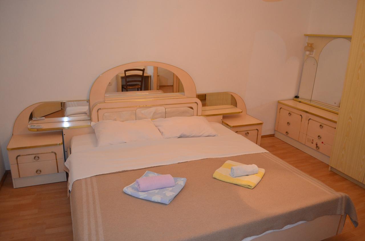 Apartments Petar Draga Bascanska Экстерьер фото